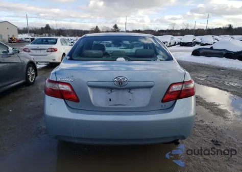 2007 Toyota Camry Ce z USA, uszkodzony, nr VIN 4T1BE46K37U702001